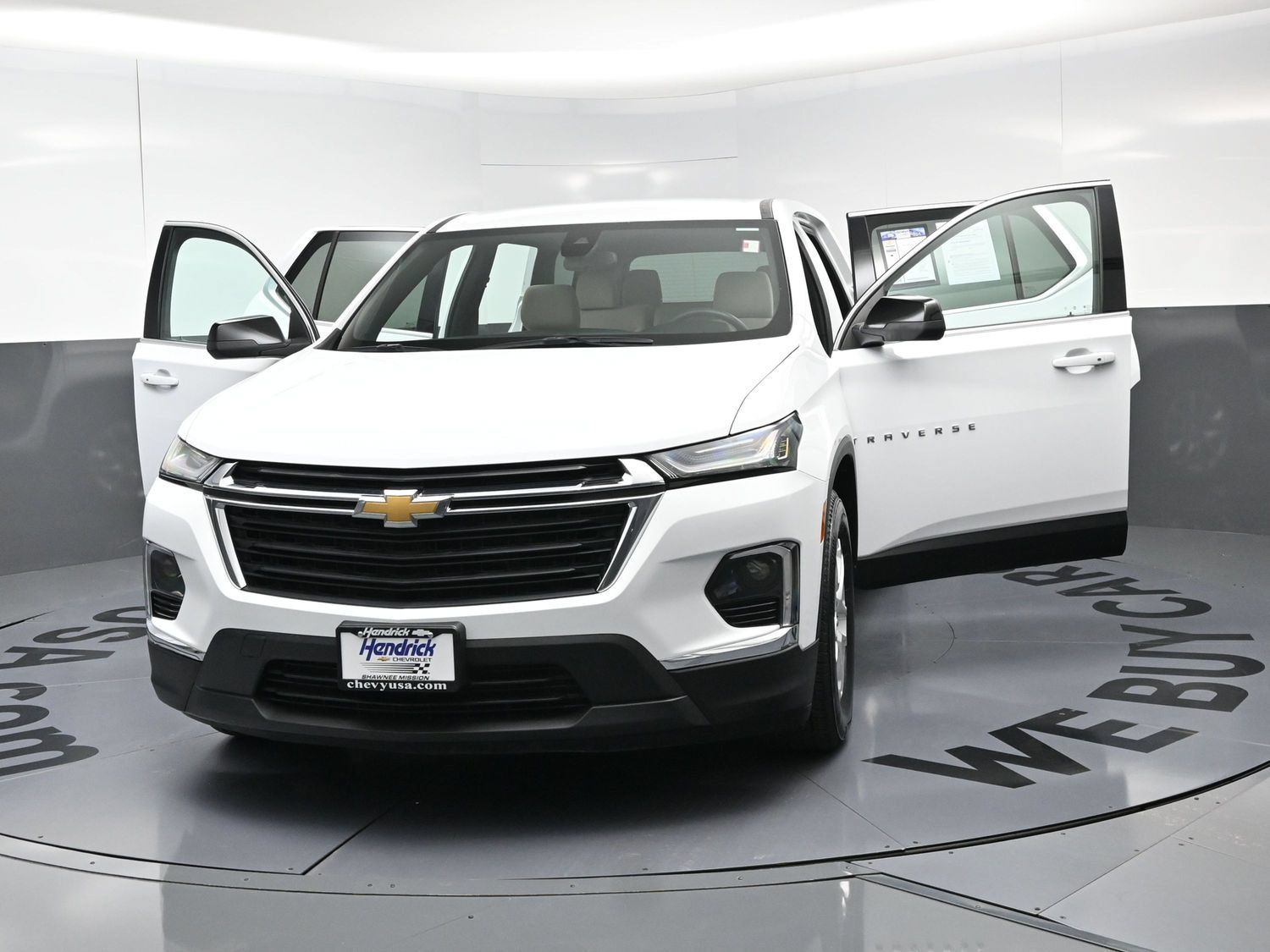 Used 2022 Chevrolet Traverse LS FWD image 22