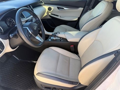 Used 2022 INFINITI QX50 Luxe image 12