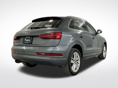 Used 2017 Audi Q3 2.0T Premium Plus w/ Premium Plus Package AWD/4WD image 3