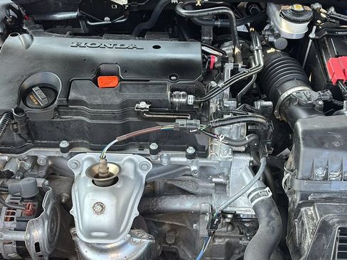 Used 2024 Honda Civic Sport image 28