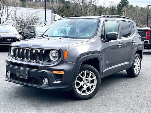 Used 2021 Jeep Renegade Latitude w/ Convenience Group image 3