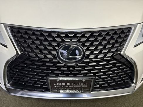 Certified 2022 Lexus RX 350L Premium w/ Premium Package AWD/4WD image 31