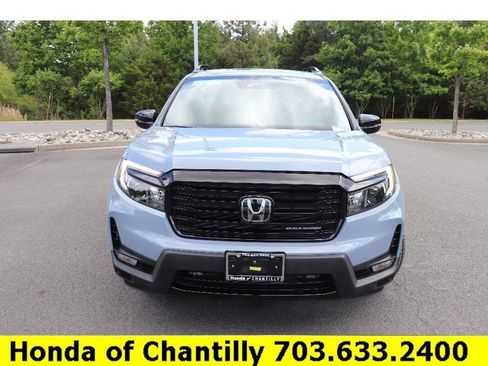 Certified 2024 Honda Passport Black Edition image 2