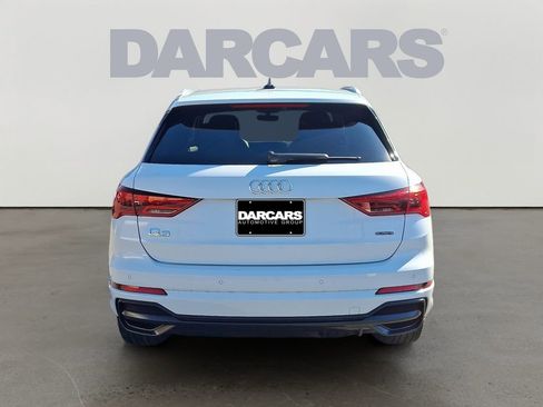Used 2022 Audi Q3 2.0T Premium Plus w/ Premium Plus Package image 5