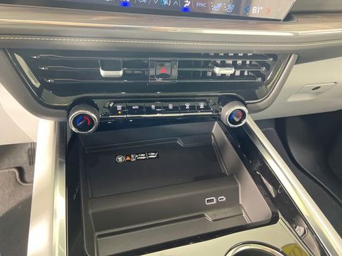 New 2026 Chevrolet Tahoe Premier w/ Sun And Tow Package image 18