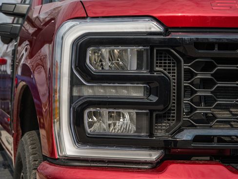 New 2026 Ford F250 Lariat w/ Black Appearance Package image 13