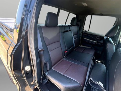 Used 2019 Honda Ridgeline Black Edition image 17