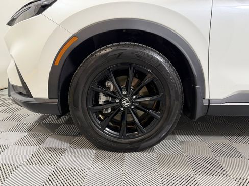 Certified 2023 Honda CR-V Sport image 9