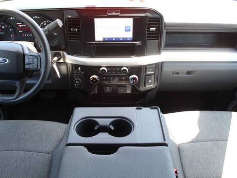 Used 2025 Ford F250 XL w/ STX Appearance Package AWD/4WD image 28