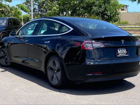 Used 2019 Tesla Model 3 Standard Range Plus RWD image 10