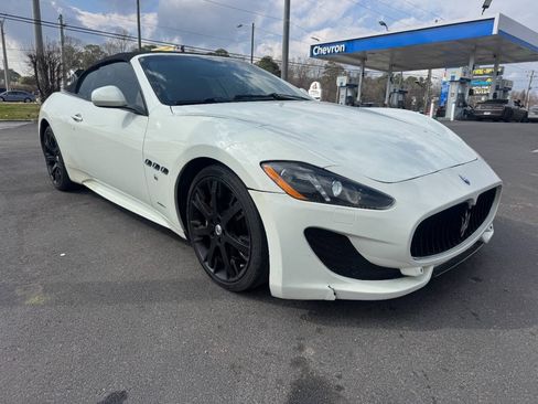 Used 2014 Maserati GranTurismo Sport RWD image 8