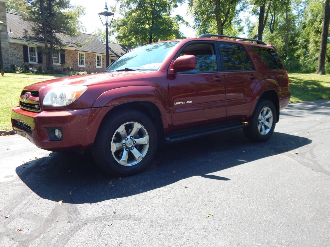 Used 2006 Toyota 4Runner Limited AWD/4WD image 1