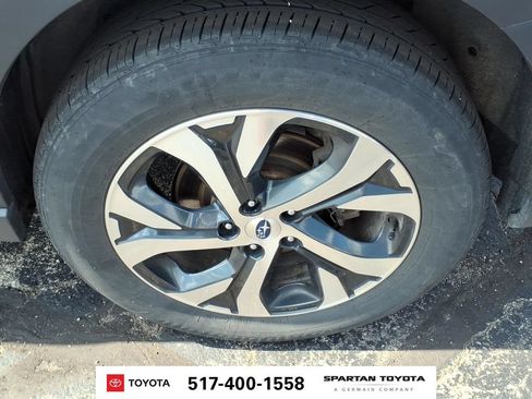 Used 2022 Subaru Outback Limited AWD/4WD image 11