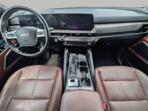 Certified 2023 Kia Telluride EX w/ EX Captain's Chair Package FWD image 4