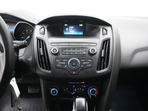 Used 2018 Ford Focus SE image 15