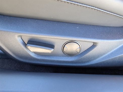 New 2025 Ford Mustang Premium image 18