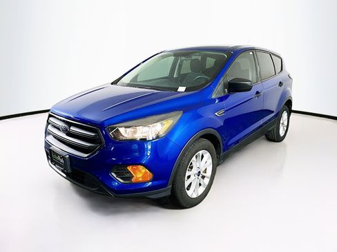 Used 2018 Ford Escape S FWD image 3