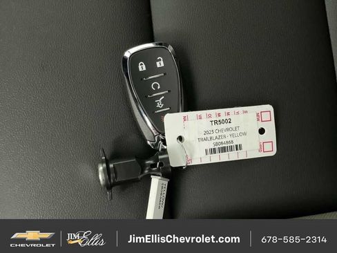 New 2025 Chevrolet TrailBlazer ACTIV w/ Convenience Package AWD/4WD image 69