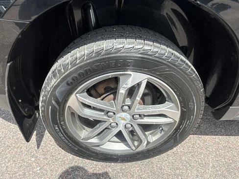 Used 2016 Chevrolet Equinox LTZ w/ Enhanced Convenience Package AWD/4WD image 15