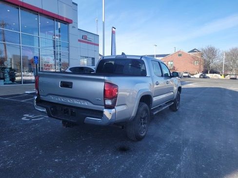 Used 2023 Toyota Tacoma SR5 image 4