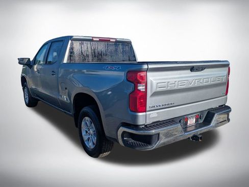 Used 2023 Chevrolet Silverado 1500 LT w/ Protection Package AWD/4WD image 5