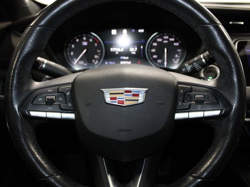 Used 2021 Cadillac XT4 Sport FWD image 33