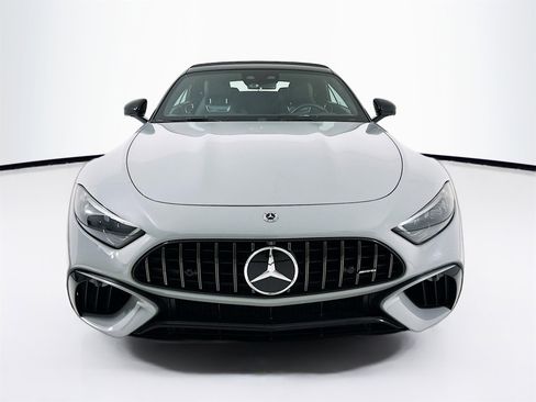 Used 2022 Mercedes-Benz SL 63 AMG 4MATIC image 2