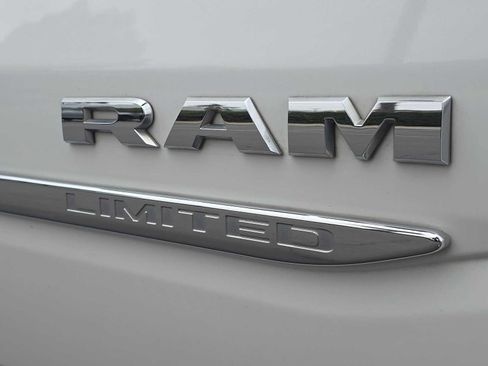Used 2019 RAM 1500 Limited AWD/4WD image 14
