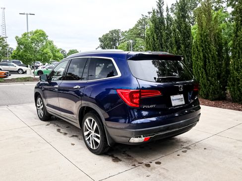 Used 2016 Honda Pilot Touring image 9