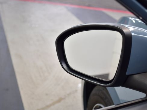 Used 2024 Nissan Sentra SV FWD image 12