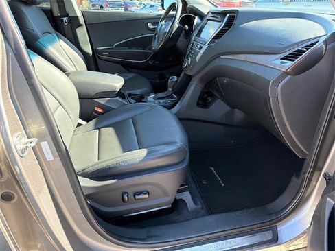 Used 2018 Hyundai Santa Fe Sport w/ 2.0T Ultimate Tech Package 05 image 13