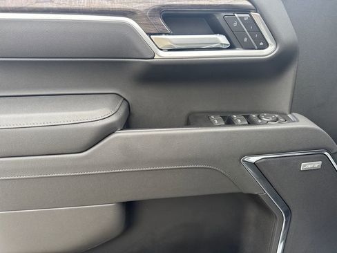 New 2026 Chevrolet Silverado 1500 LTZ w/ Z71 Off-Road Package image 19