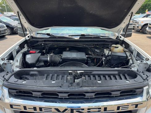 Used 2020 Chevrolet Silverado 2500 LT AWD/4WD image 23