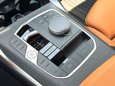 Used 2027 BMW 430i Convertible w/ M Sport Package RWD image 23