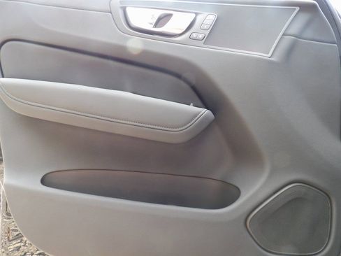 New 2026 Volvo XC60 B5 Plus w/ Protection Package Premier image 11