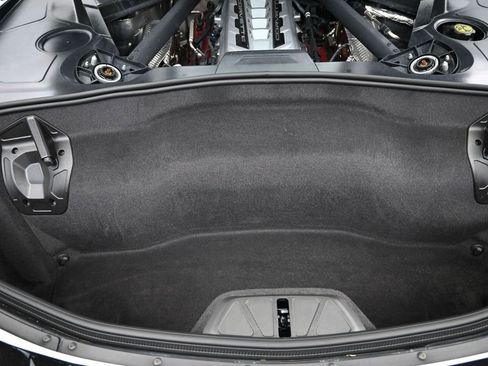 Used 2023 Chevrolet Corvette Stingray Premium Cpe w/ Z51 Performance Package image 16