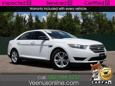 Used 2016 Ford Taurus SE image 1