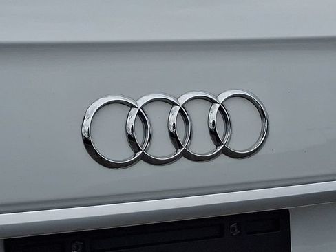 Used 2023 Audi Q5 2.0T Prestige w/ Prestige Package AWD/4WD image 33