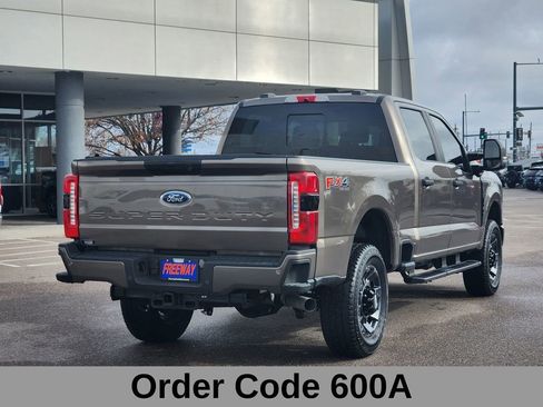 Used 2023 Ford F250 XL w/ STX Appearance Package image 5