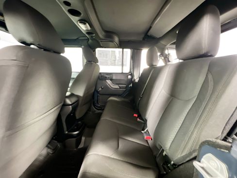 Used 2017 Jeep Wrangler Unlimited Sport w/ Max Tow Package image 22