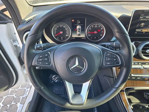 Used 2018 Mercedes-Benz GLC 300 4MATIC Coupe image 33