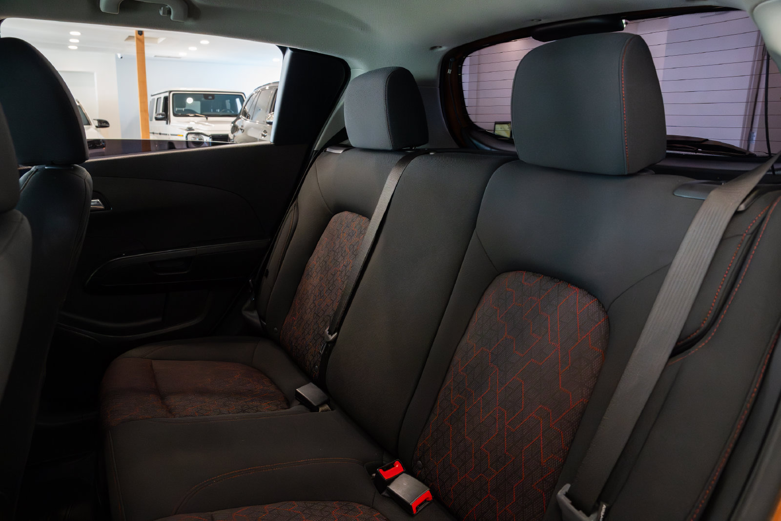 Used 2017 Chevrolet Sonic LT FWD image 18