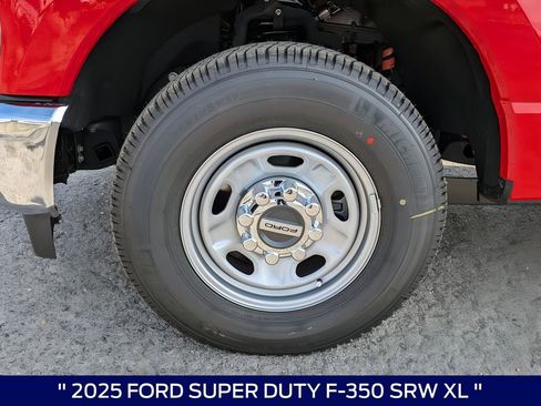 New 2025 Ford F350 XL w/ 360-Degree Camera Package RWD image 27