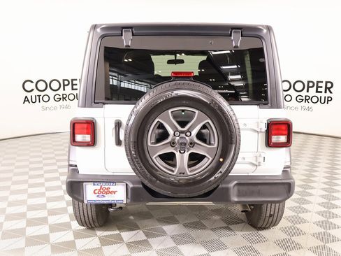 Used 2023 Jeep Wrangler Sport S image 21