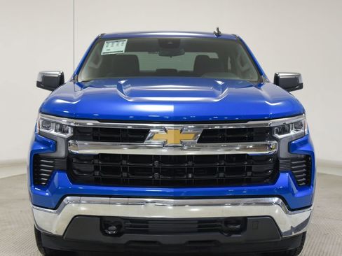 Used 2023 Chevrolet Silverado 1500 LT image 3