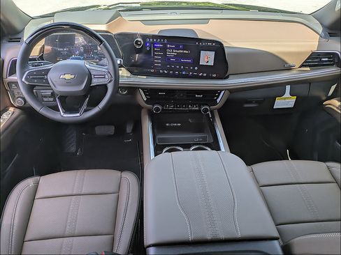 New 2026 Chevrolet Suburban High Country AWD/4WD image 30