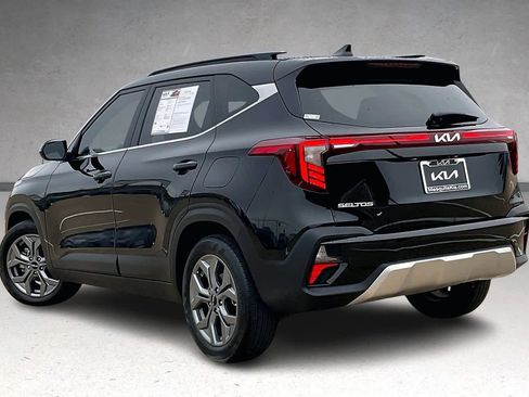 Certified 2024 Kia Seltos S image 4