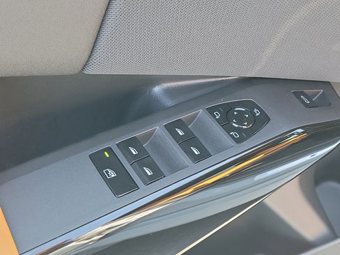 New 2026 BMW X3 xDrive30 w/ Premium Package image 16