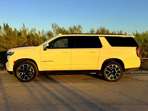 Used 2024 Chevrolet Suburban RST image 10