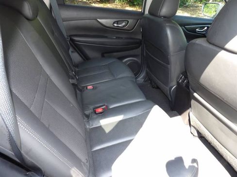 Used 2015 Nissan Rogue SL FWD image 7